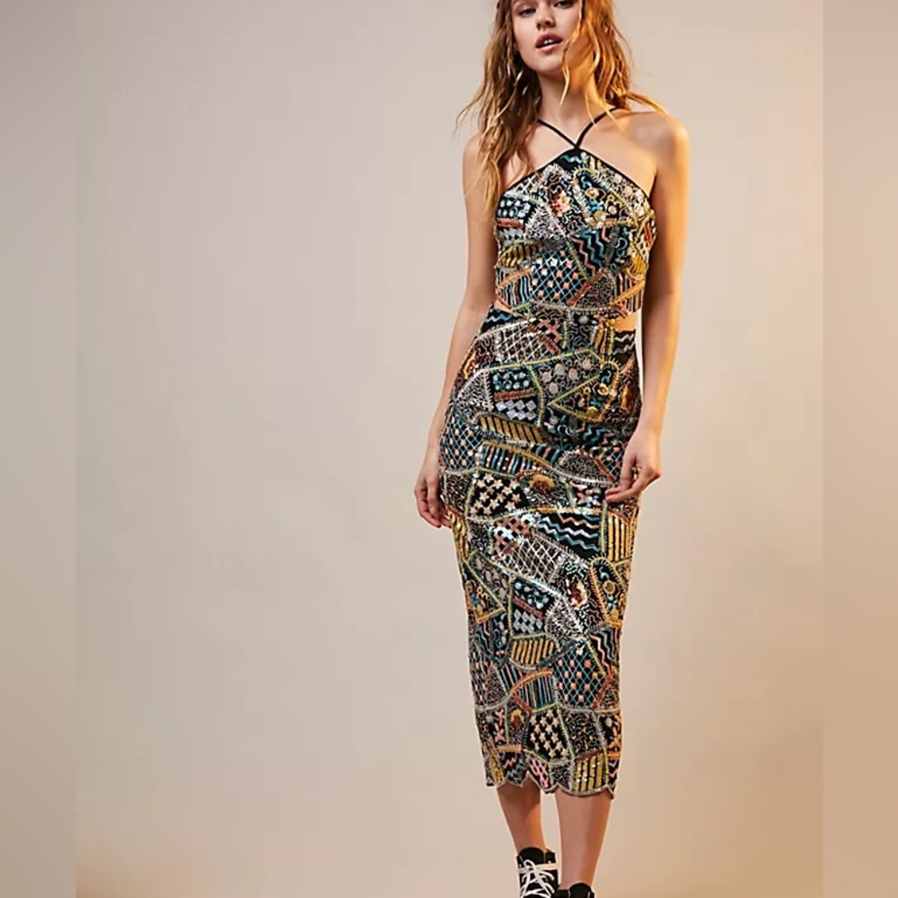 Elliatt Mauritius Sequin Midi Dress